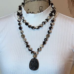 Black and White Stone Beaded Necklace